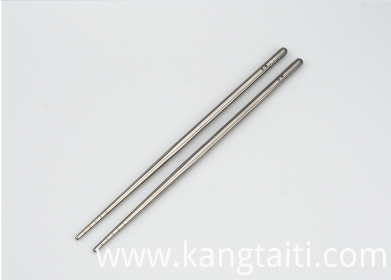 Food Chopsticks with Storage Box Food Chopsticks with Storage Box